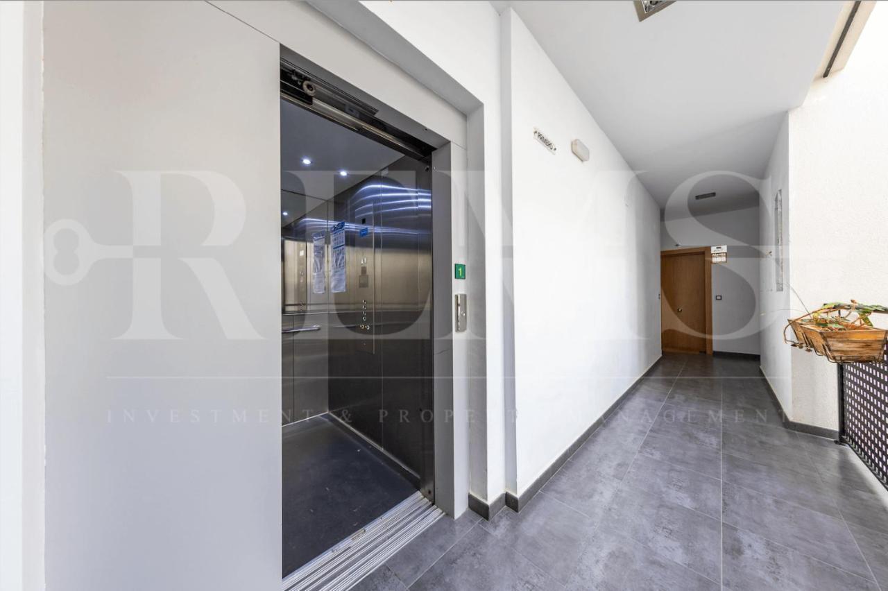 Relaxing Apartment With Parking In The Center By Rems Málaga Exterior foto